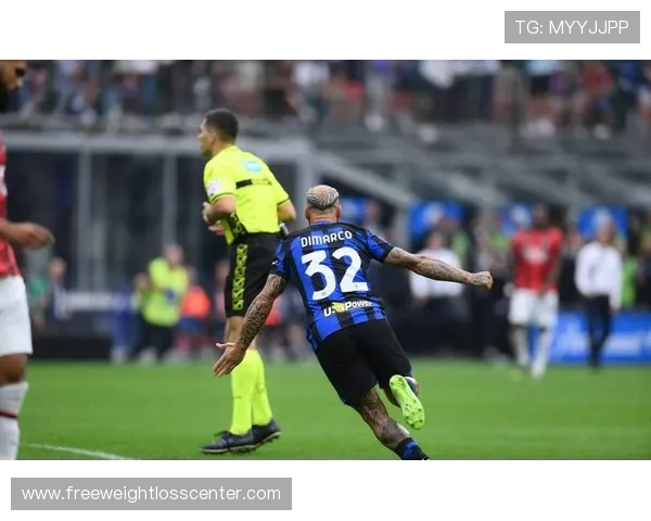 AC米兰战术困局：过度依赖莱奥单点爆破，中场失控对争四前景形成制约