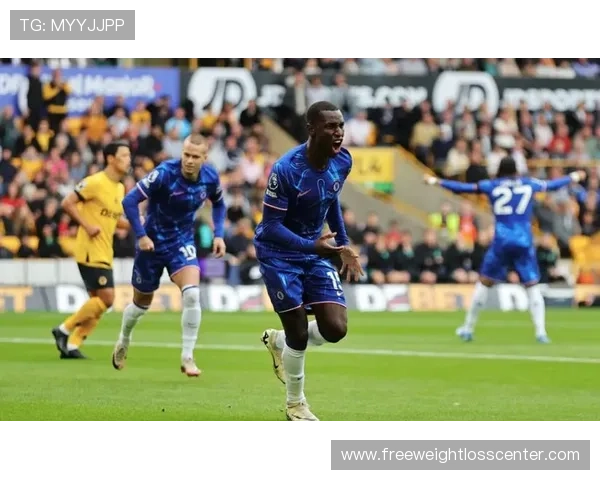 维尔茨 vs 帕尔默：新生代中场进攻组织能力的具体差异分析